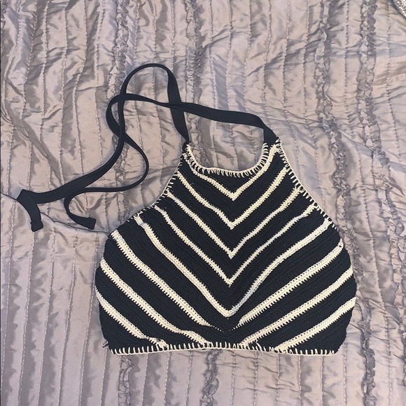 Lack and white chevron knit halter swim top - Picture 1 of 4